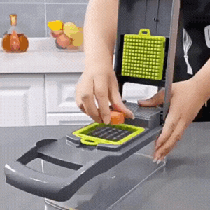 KitchenPro™ Cortador Multifuncional 14 en 1.
